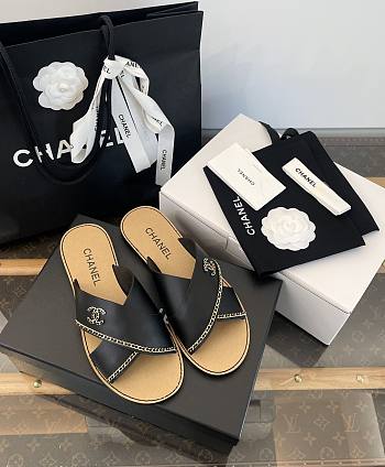 Chanel Mules Calfskin Black 