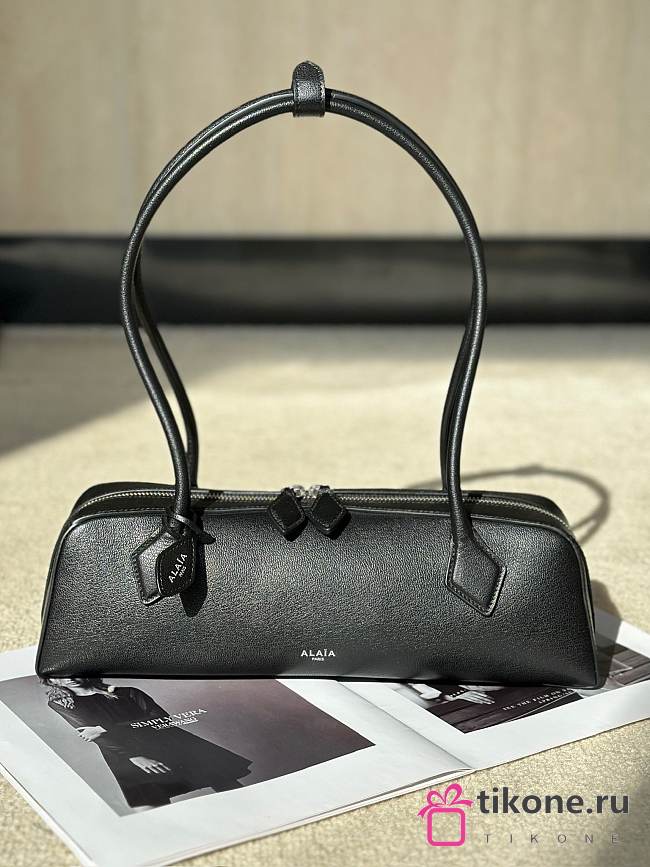 Alaia Le Teckel Medium Bag In Goatskin Black - 33x11x10cm - 1