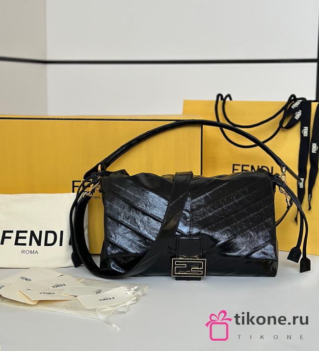 Fendi Mamma Baguette Large Black Inlaid Hagfish Leather - 32x11x21cm - 1