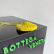 Bottega Veneta Baby Sardine Chain in Sulfur  - 6