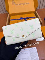 LV Sarah Wallet Monogram Empreinte Milky White/ Jade Green M27740 - 19x10.5x2.5cm - 1