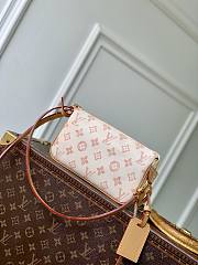 LV Pochette Accessoires Monogram Origine Lin M28321 - 23.5x13.5x4cm - 4
