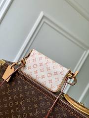 LV Pochette Accessoires Monogram Origine Lin M28321 - 23.5x13.5x4cm - 3