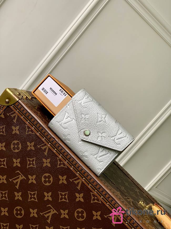LV Victorine Wallet Monogram Empreinte Silver Metallic M26896 - 12x9.5x2.5cm - 1