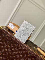 LV Passport Cover Monogram Empreinte Silver Metallic - 14x2.5x10cm - 1