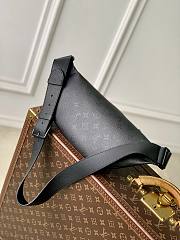 LV Rush Bumbag Monogram Midnight Black M26763 - 30x15x8cm - 5