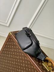 LV Rush Bumbag Monogram Midnight Black M26763 - 30x15x8cm - 3