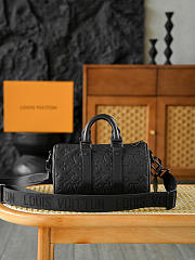 LV Keepall Bandouliere 25 Taurillon Monogram Black M20900 - 25x15x11cm - 5