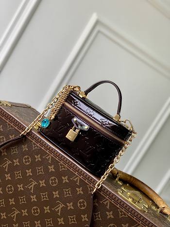 LV Vanity Chain Pouch Monogram Empreinte Datewood M28334 - 19x11.5x6.5cm