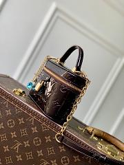 LV Vanity Chain Pouch Monogram Empreinte Datewood M28334 - 19x11.5x6.5cm - 4