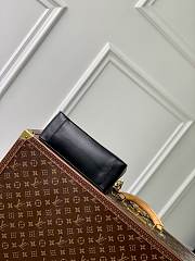 LV Dauphine Soft MM Black M25209 - 24x17x9cm - 6