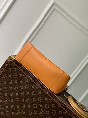 LV Dauphine Soft MM Cognac M11476 - 24x17x9cm - 6