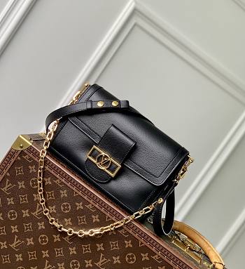 LV Dauphine Soft MM Black M25209 - 24x17x9cm