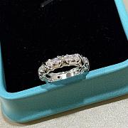 Tiffany Ring in Platinum and White Gold with Diamonds - 3