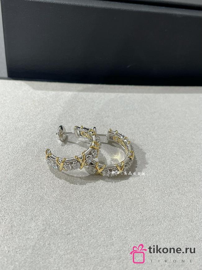 Tiffany Sixteen Stone Hoop Earrings in Platinum and Yellow Gold with Diamonds - 1
