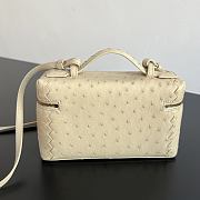 Bottega Veneta Bang Bang in Ostrich Beige - 22x12.5x5cm - 5