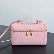 Bottega Veneta Bang Bang in Ostrich Rose - 22x12.5x5cm - 4