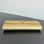 Bottega Veneta Andiamo Clutch in Lamina Satin Leather Gold - 31x13x3cm - 6
