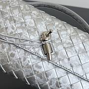 Bottega Veneta Andiamo Clutch in Lamina Satin Leather Silver - 31x13x3cm - 5