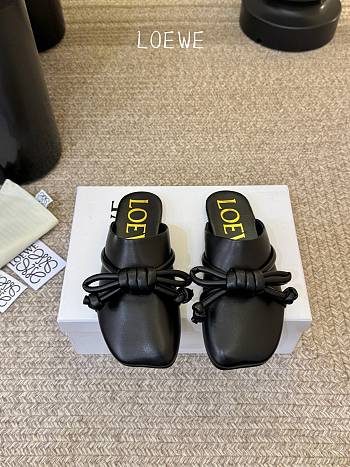 Loewe Flamenco Knot Mule in Lambskin Black