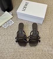 Loewe Flamenco Knot Sandal In Lambskin Dark Chestnut 4.5cm - 1