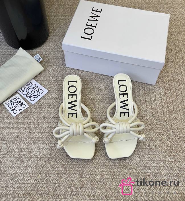 Loewe Flamenco Knot Sandal In Lambskin White 4.5cm - 1