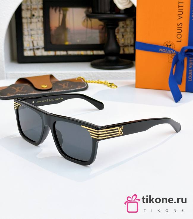 LV Slide Square Sunglasses Black Z2910U  - 1