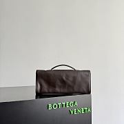 Bottega Veneta Andiamo Clutch Supple Lambskin Fondant - 31x13x3cm - 5