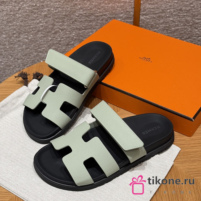 Hermes Chypre Sandals Green Epsom - 1