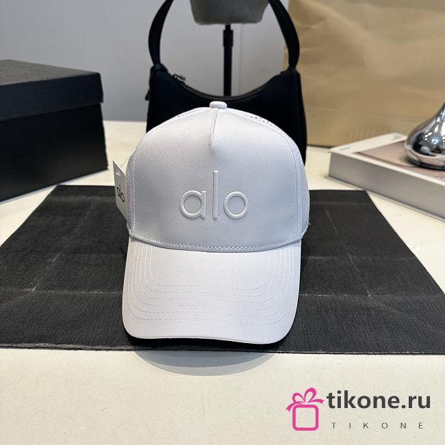 Alo District Trucker Hat White - 1