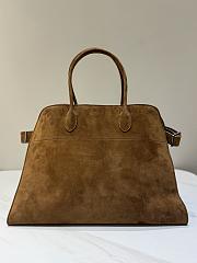 The Row Soft Margaux 17 Bag in Suede Gold - 43×24×30cm - 5