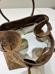 The Row Soft Margaux 17 Bag in Suede Gold - 43×24×30cm - 4