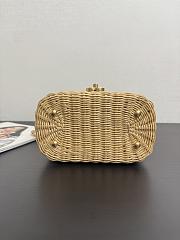 Chanel Vanity Case Braided Rattan & Gold-Tone Metal Beige - 19.5x 11.5x11cm - 6