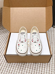 Dioramour Dior Saltwind Sneaker White Cotton Embroidered with Multicolor Doves & Roses Motif - 1