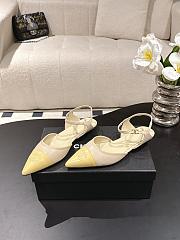 Chanel Slingbacks Iridescent Lambskin & Lambskin Light Khaki & Yellow G47085 - 2