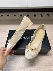 Chanel Slingbacks Iridescent Lambskin & Lambskin Beige 90mm G47082 - 4