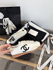 Chanel Sneakers Calfskin & Embossed Suede Calfskin White & Black G47125 - 5