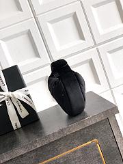 Chanel Pouch Velvet, Strass & Gold-Tone Metal Black - 11x19x8cm - 4