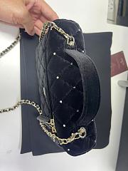 Chanel Vanity With Chain Velvet, Strass & Gold-Tone Metal Black - 17x19.5x5cm - 4