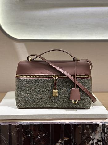 Loro Piana Extra Clutch L27 Cashmere Virgin Wool Silk Countryside Sage B5NA - 27x15.5x9.5cm