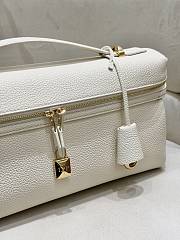 Loro Piana Extra Softy Bag L33 Calfskin White - 33x14x9cm - 3