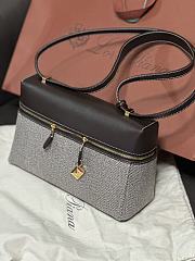 Loro Piana Extra Bag L27 Pecora Nera Natural Brown/Dark Chocolate F6IH - 27x16x10cm - 3