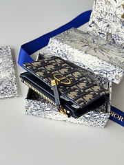 30 Montaigne Dahlia Wallet Blue Dior Oblique Jacquard - 12x9x2cm - 5