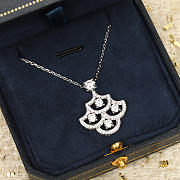 Graff Icon Silhouette Diamond Pendant White Gold  - 5