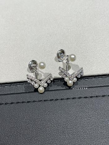 Chaumet Josephine Aigrette Earring White Gold Pearls Diamonds 083293