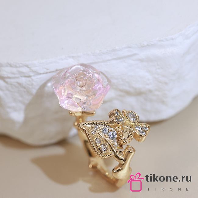 Rose Dior Pre Catelan Ring Pink Gold Diamonds and Rose Quartz - 1