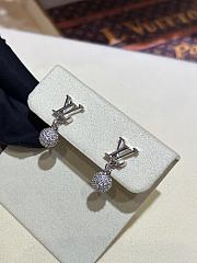 LV Iconic Louisa Strass Earrings White M03242  - 4