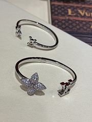 LV Louisette Signature Strass Bracelet White Gold M1807S  - 6