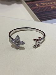 LV Louisette Signature Strass Bracelet White Gold M1807S  - 4