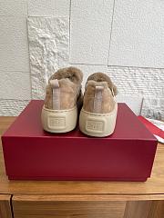 Roger Vivier Viv' Up Sneakers In Suede Beige - 6